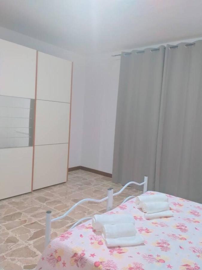 Casa Angela Apartment Porto Torres Luaran gambar